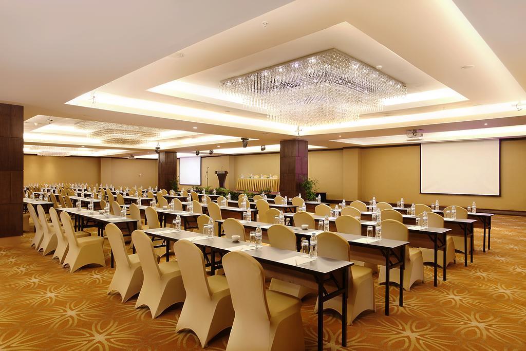 Swiss-Belhotel Harbour Bay Nagoya Exteriör bild